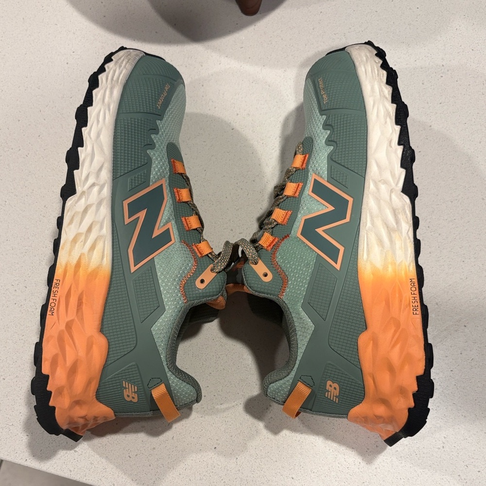 New Balance Green and Orange Athletic Shoes - Picture 5 of 7